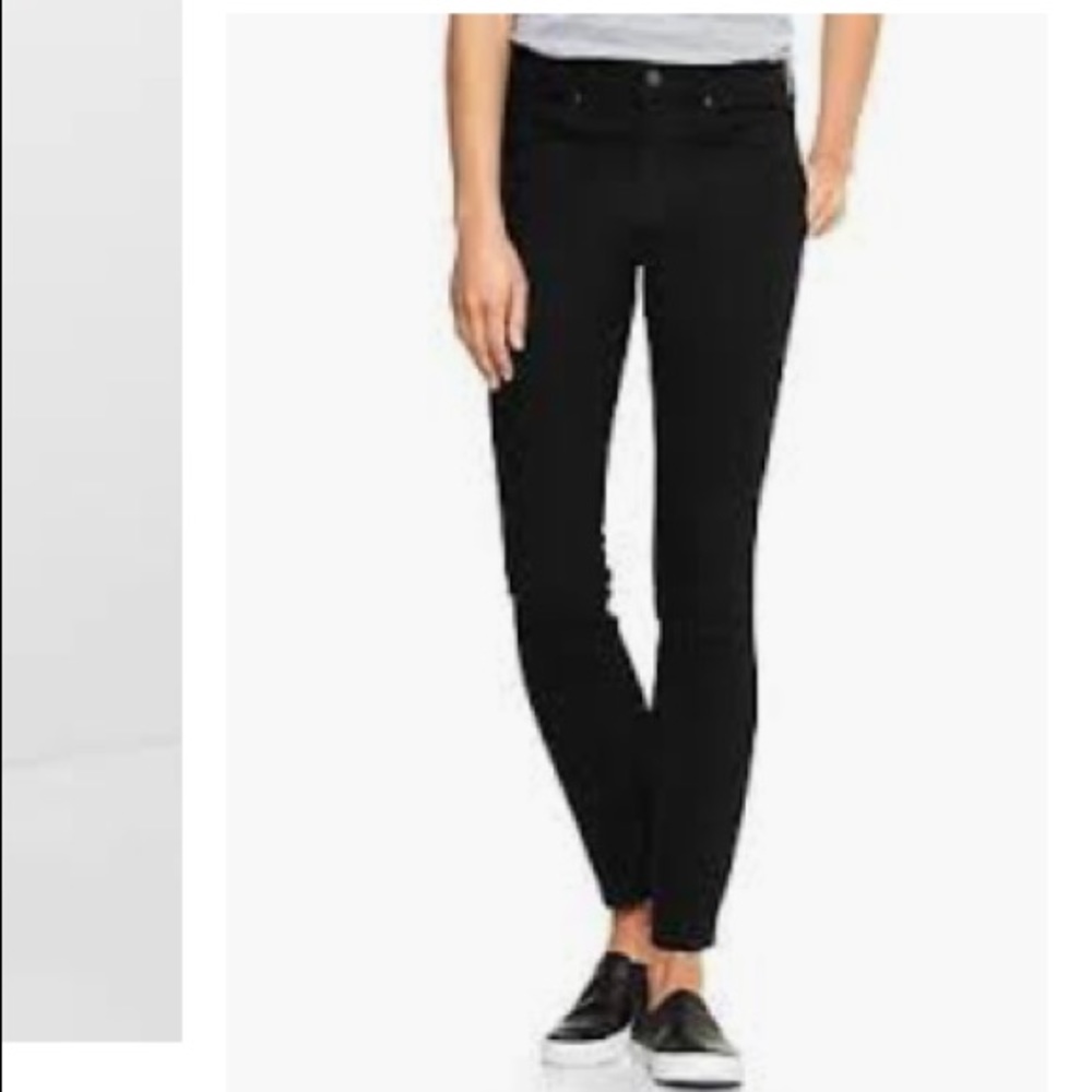 Gap - black skinny jean